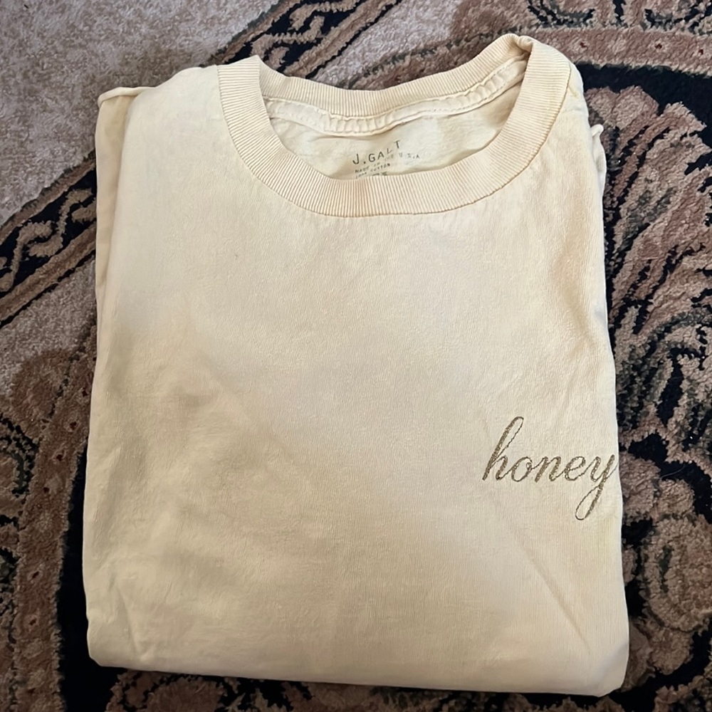 Honey yellow T-shirt